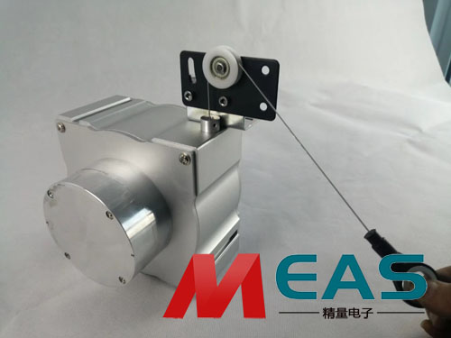 �ռ�һ�����Kλ�Ƃ���������Փ���R(sh��) 