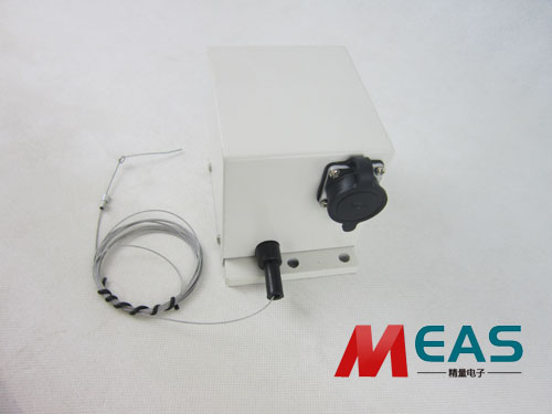 ����λ�Ƃ�������(bi��o)��У��(zh��n)�r(sh��)Ҫ�^��ֱ���\(y��n)��(d��ng)��ƽ�ж�