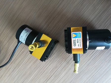 ��ˮλ�Ƃ�������ˮ��ʹ�õĽӾ��Р�r�����