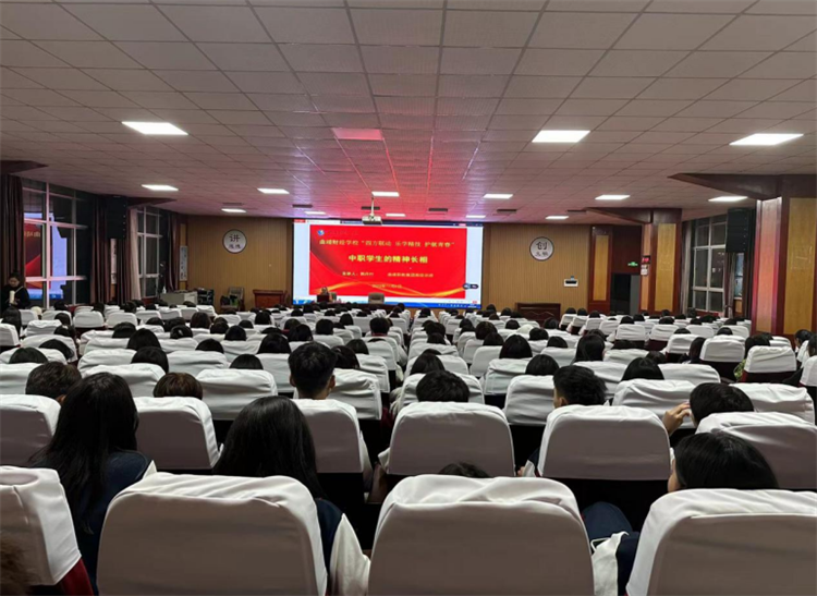 学校与学苑社区联合开展第42期学生青春健康教育项目活动